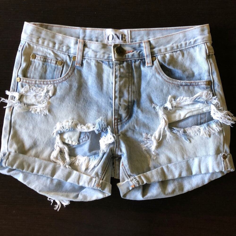 One Teaspoon Womens Light Wash "Chargers" Distressed Cuffed Denim Shorts 24
